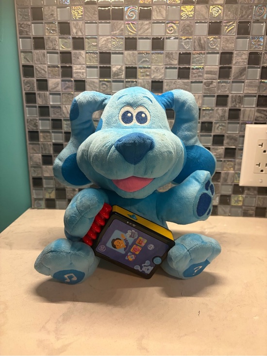 Leapfrog Other - 2021 LeapFrog Blue's Clues & You! Storytime with Blue Interactive 12” Plush.